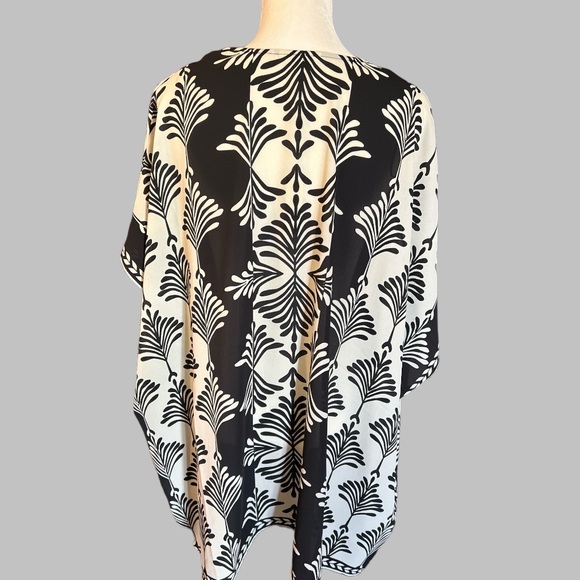 Max Studio- Kimono / Duster / Wrap, White and Black, NEW - Picture 4 of 4